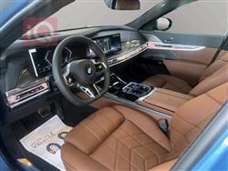 بي ام دبليو الفئة 7